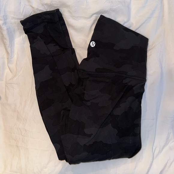 Lululemon Leggings - Picture 1 of 1